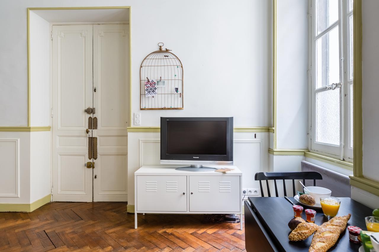 Cosy Studio In The Center Bordeaux Buitenkant foto