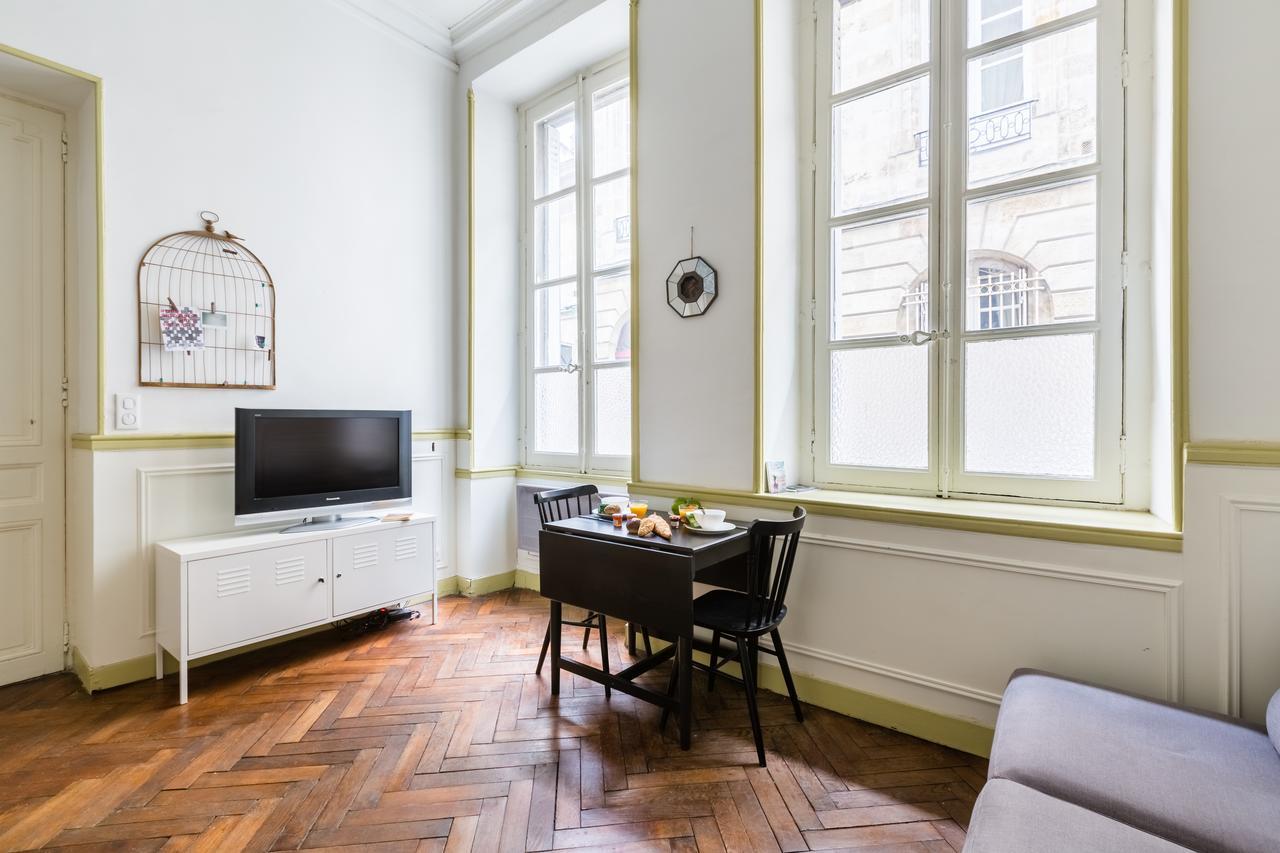 Cosy Studio In The Center Bordeaux Buitenkant foto